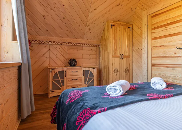 Pod Jaworem Ii Z Balią Jacuzzi Willa *